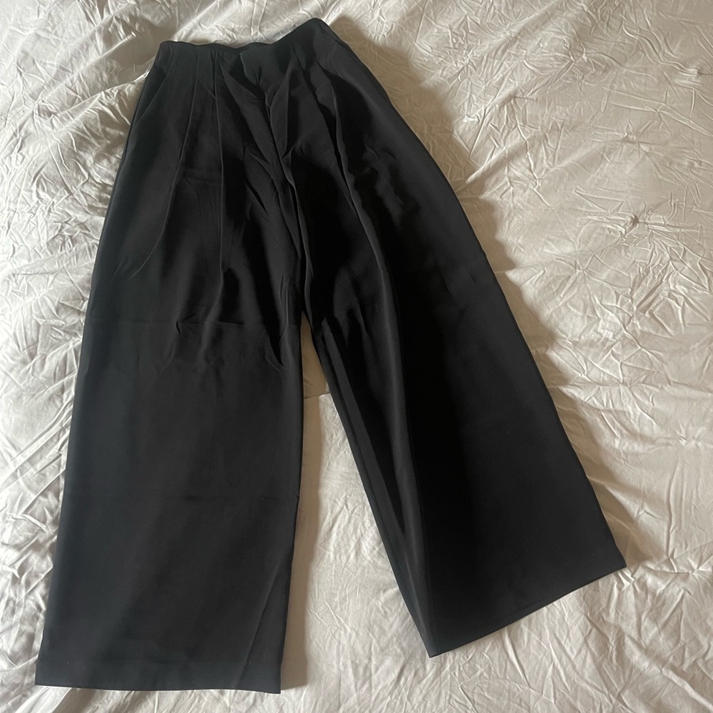 New W/O Tags. H&M Wide Leg Dress Pants